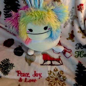 Zaylee is her name she from the Bigfoot squishmellow collection